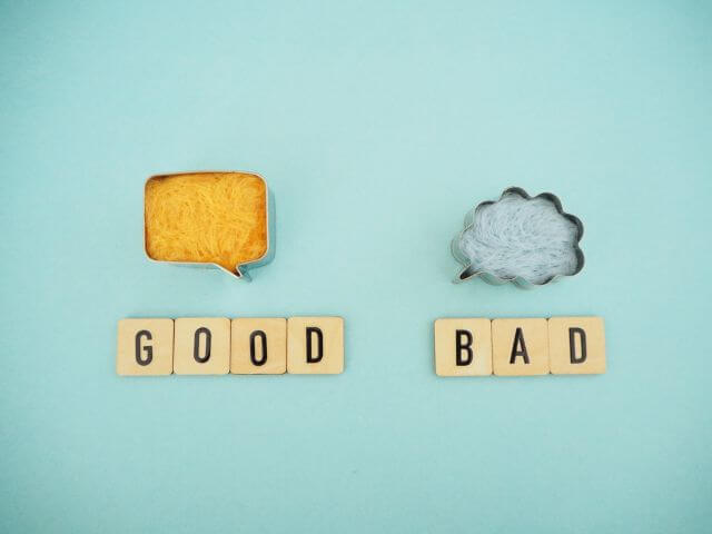 GOODとBADと書かれた文字